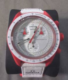Moonswatch Mars